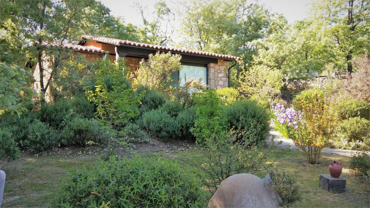 Apartamentos El Roble Valverde de la Vera Eksteriør billede